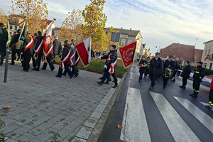  (photo)