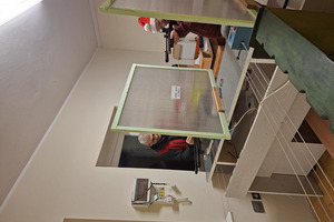  (photo)