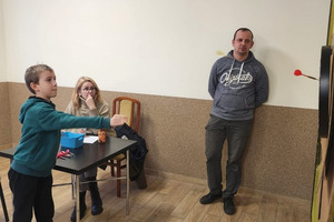  (photo)