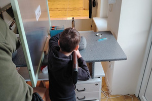  (photo)