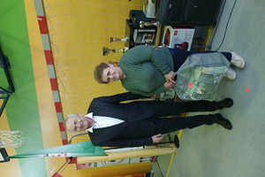  (photo)