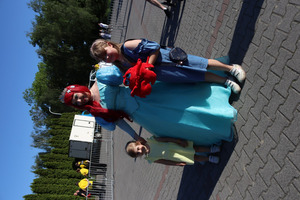  (photo)